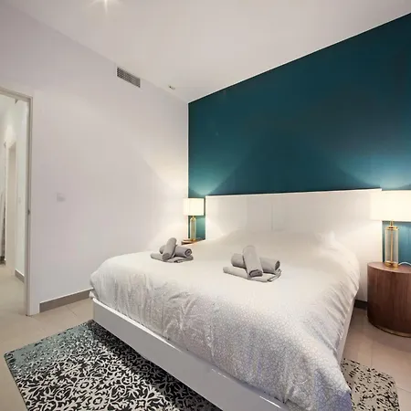 Modern Near Costabella בית נופש מארבלה
